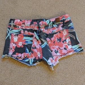 Roxy Shorts